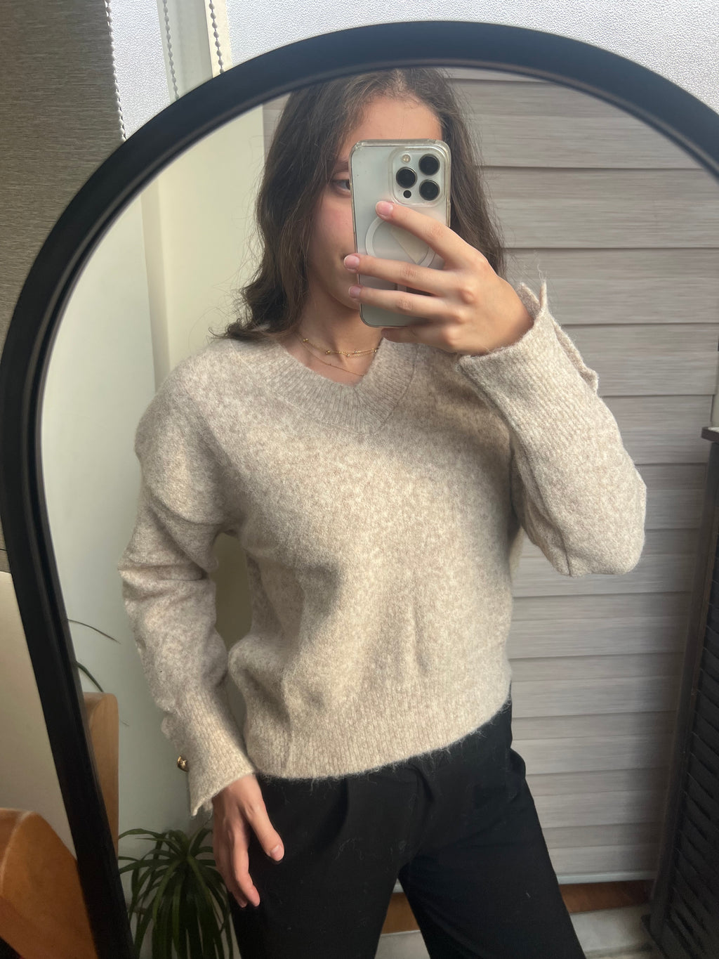 Relaxed V-Neck Knit Pullover